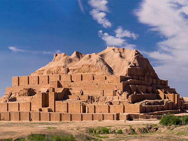 سفر به جاذبه های دیدنی ایرانی سفر به جاذبه های دیدنی ایرانی